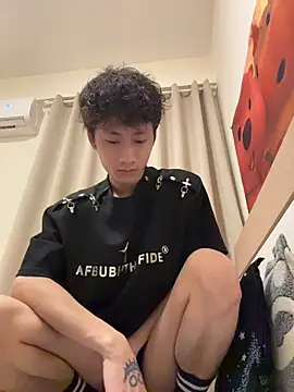 sexyboy-3525 online show from 05/16/26, 06:54