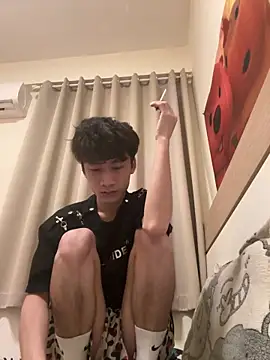 Snapshot of sexyboy-3525 chatting on 06/27/26, 02:55 sexyboy-3525 online show from 06/27/26, 02:55