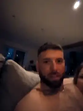 NanouJuju online show from 04/24/26, 07:05