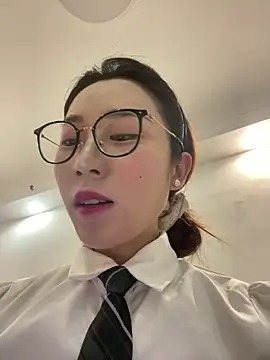 Snapshot of meimeibuguai chatting on 06/12/26, 09:41 meimeibuguai online show from 06/12/26, 09:41