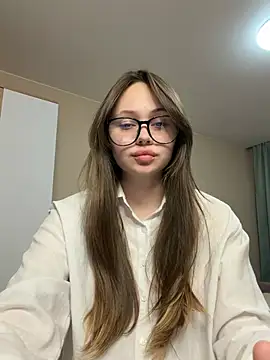 Snapshot of NIKAGPT chatting on 04/16/26, 07:47 NIKAGPT online show from 04/16/26, 07:47
