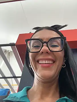 SofiParma online show from 04/24/26, 08:00