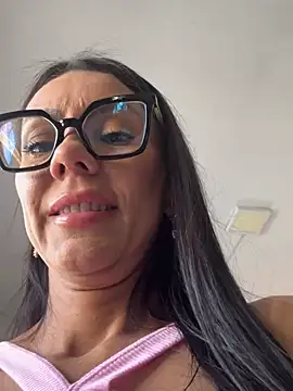 SofiParma online show from 05/09/26, 02:44