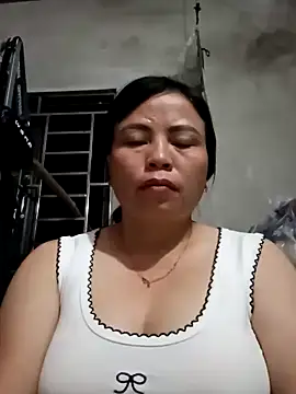 -Hami- online show from 04/25/26, 02:14