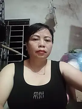 -Hami- online show from 05/19/26, 06:36