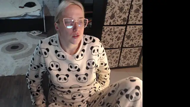 Sweet hot shrmp online show from 04/23/26, 12:45