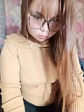 Snapshot of jas-cutle chatting on 05/12/26, 10:18 jas-cutle online show from 05/12/26, 10:18