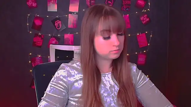 Tiffani Angel online show from 04/01/26, 10:05