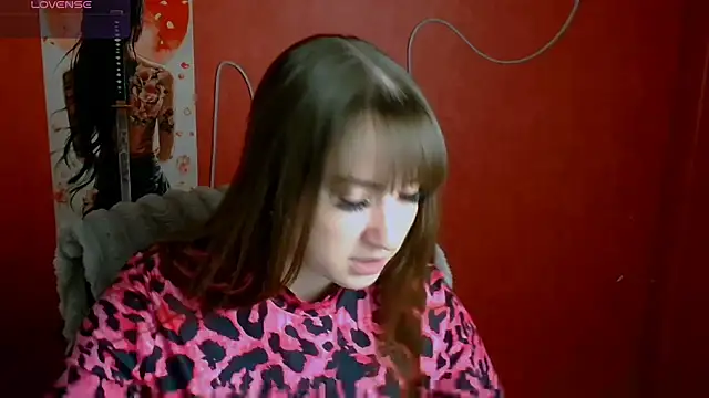 Tiffani Angel online show from 04/30/26, 05:36