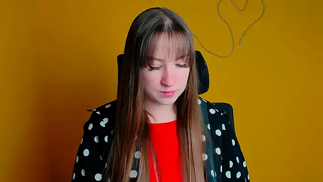 Tiffani Angel online show from 05/11/26, 05:24