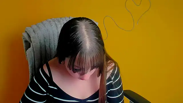 Tiffani Angel online show from 05/16/26, 10:36