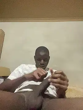 nightpapie2 online show from 06/11/26, 10:41