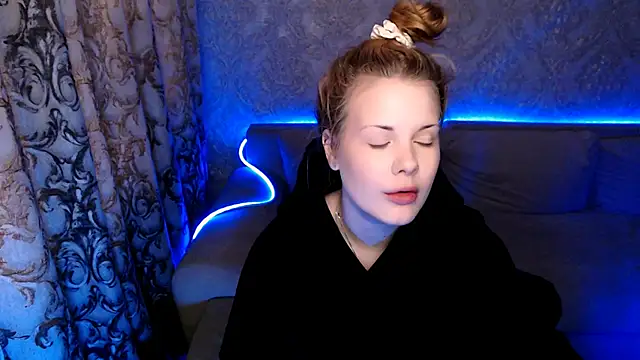 Snapshot of CaseySykes chatting on 06/16/26, 06:43 CaseySykes online show from 06/16/26, 06:43
