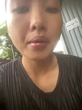 Snapshot of LINSA-0269 chatting on 06/26/26, 01:43 LINSA-0269 online show from 06/26/26, 01:43
