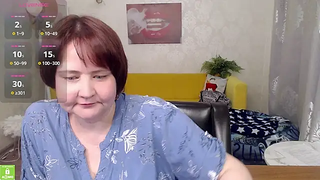 Snapshot of QUEEN02030 chatting on 07/04/26, 03:18 QUEEN02030 online show from 07/04/26, 03:18