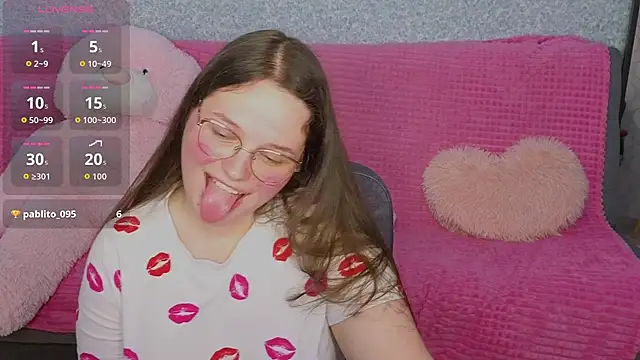 SofiDreamm online show from 05/01/26, 07:40