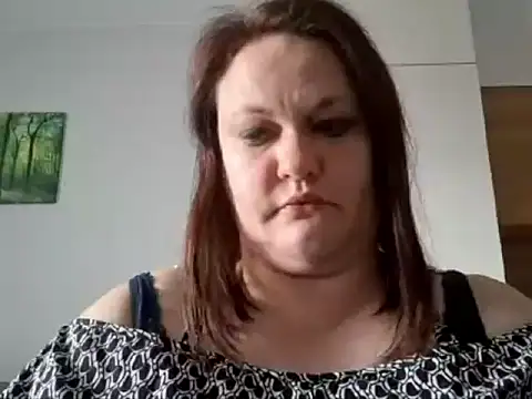 OpheliaMilf online show from 04/23/26, 06:47