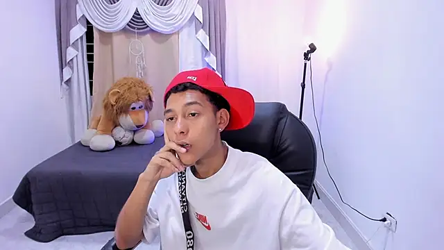 Rooney Boy online show from 04/02/26, 03:26