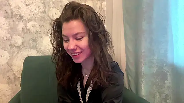 SelenaKiss  online show from 05/13/26, 04:54