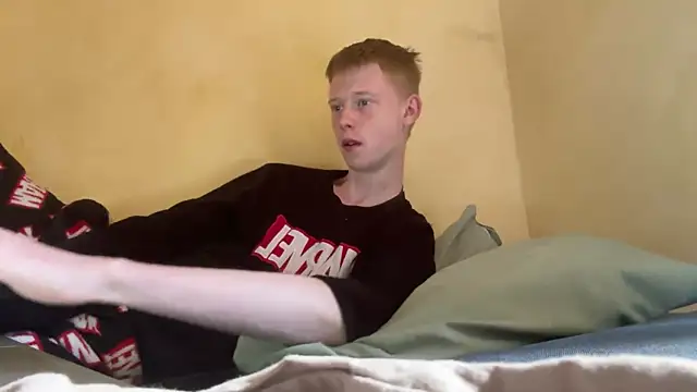 dreamy devi1 online show from 04/04/26, 10:35