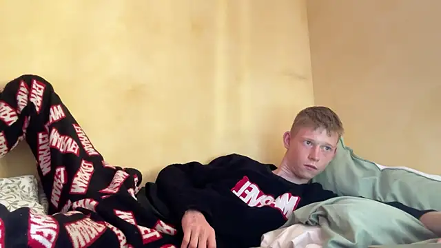 dreamy devi1 online show from 04/16/26, 02:29