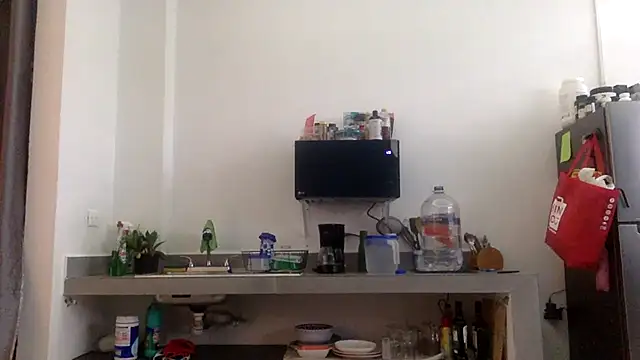 Snapshot of FlaringEpiphany chatting on 07/17/26, 02:13 FlaringEpiphany online show from 07/17/26, 02:13