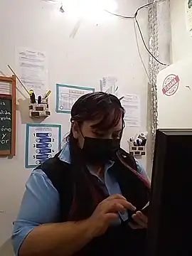 sweetadamisoffice online show from 04/28/26, 12:53