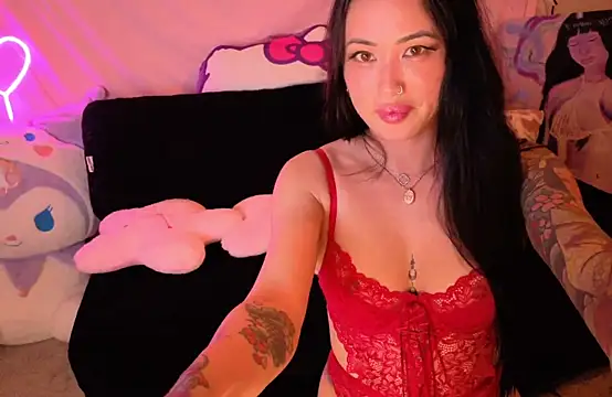 iamivyluv online show from 04/10/26, 03:45