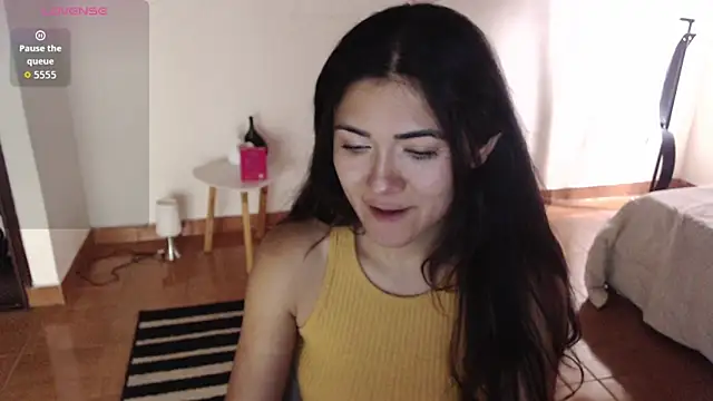 FreyaRouge online show from 04/09/26, 02:44