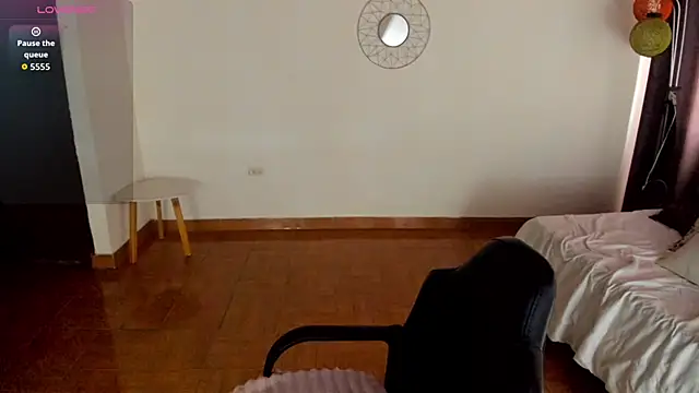 FreyaRouge online show from 05/08/26, 05:07