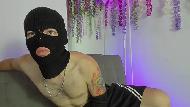 Snapshot of Dope_BoyGGs chatting on 04/03/26, 09:02 Dope BoyGGs online show from 04/03/26, 09:02