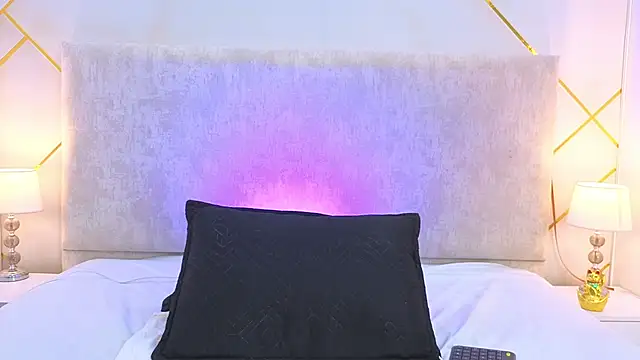 Sammi Evanns online show from 06/05/26, 04:19