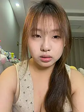 Snapshot of xx132546 chatting on 05/08/26, 12:54 xx132546 online show from 05/08/26, 12:54