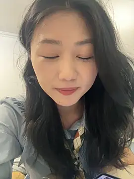 Shanshan 1267 online show from 04/23/26, 01:46