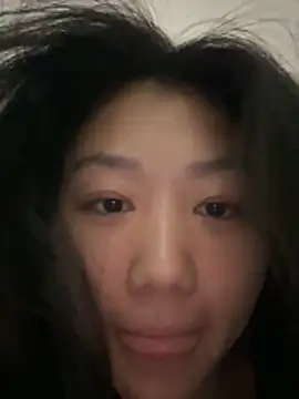 Snapshot of Shanshan_1267 chatting on 06/20/26, 01:03 Shanshan 1267 online show from 06/20/26, 01:03