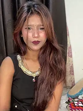 Snapshot of Cutiepie- chatting on 04/10/26, 04:55 Cutiepie- online show from 04/10/26, 04:55