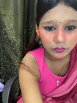 Snapshot of Cutiepie- chatting on 05/07/26, 05:51 Cutiepie- online show from 05/07/26, 05:51