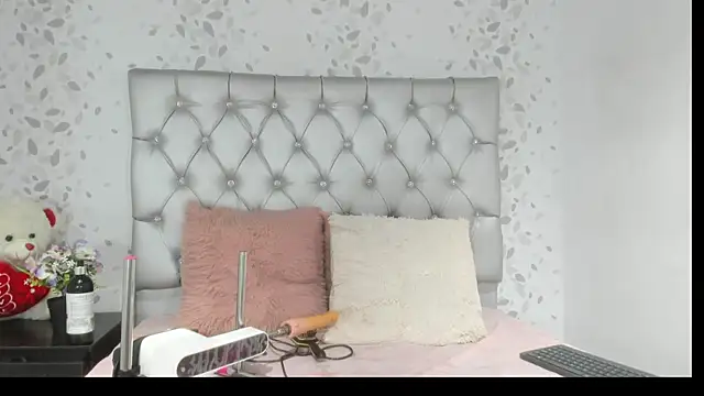Snapshot of brenda_sofia69 chatting on 07/28/26, 06:20 brenda sofia69 online show from 07/28/26, 06:20