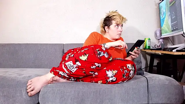 pollypainprincess online show from 04/24/26, 03:25