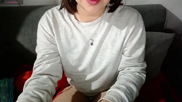 Elfi 333 online show from 04/16/26, 11:40