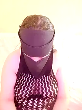 Queen Lola online show from 04/01/26, 01:52