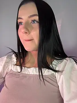 L0LA XO online show from 04/21/26, 02:56