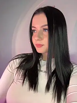 L0LA XO online show from 05/03/26, 04:57