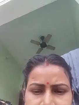 Legend choice online show from 04/20/26, 12:08