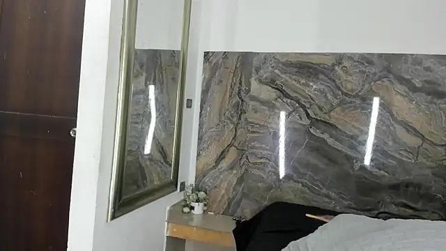 Aria skye online show from 04/16/26, 08:26