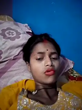 Payel 1 online show from 04/19/26, 08:02