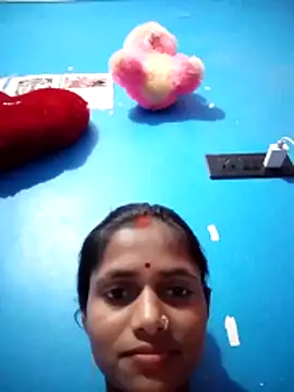 Snapshot of Payel_1 chatting on 05/12/26, 06:16 Payel 1 online show from 05/12/26, 06:16