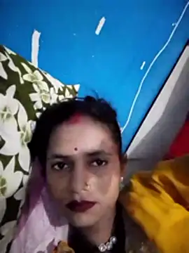 Snapshot of Payel_1 chatting on 05/22/26, 12:00 Payel 1 online show from 05/22/26, 12:00