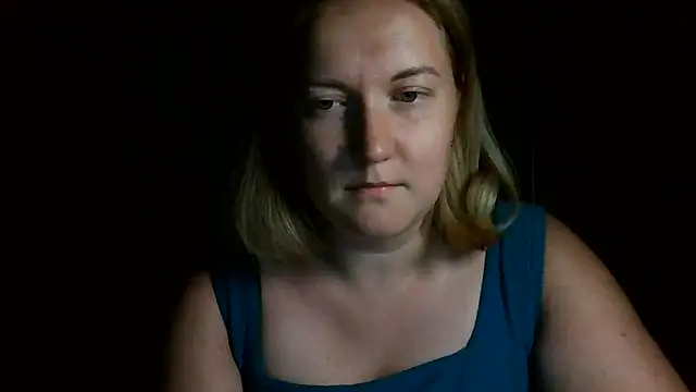 Snapshot of TinaKittyX chatting on 06/30/26, 08:21 TinaKittyX online show from 06/30/26, 08:21