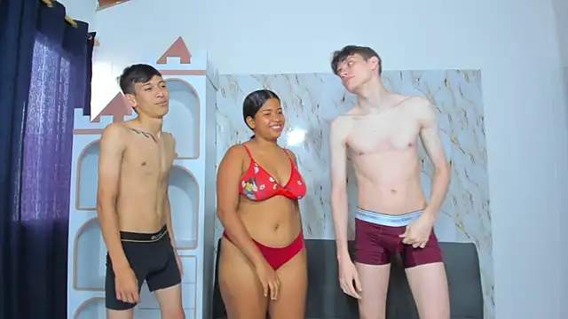 playhouse couple online show from 04/08/26, 02:50